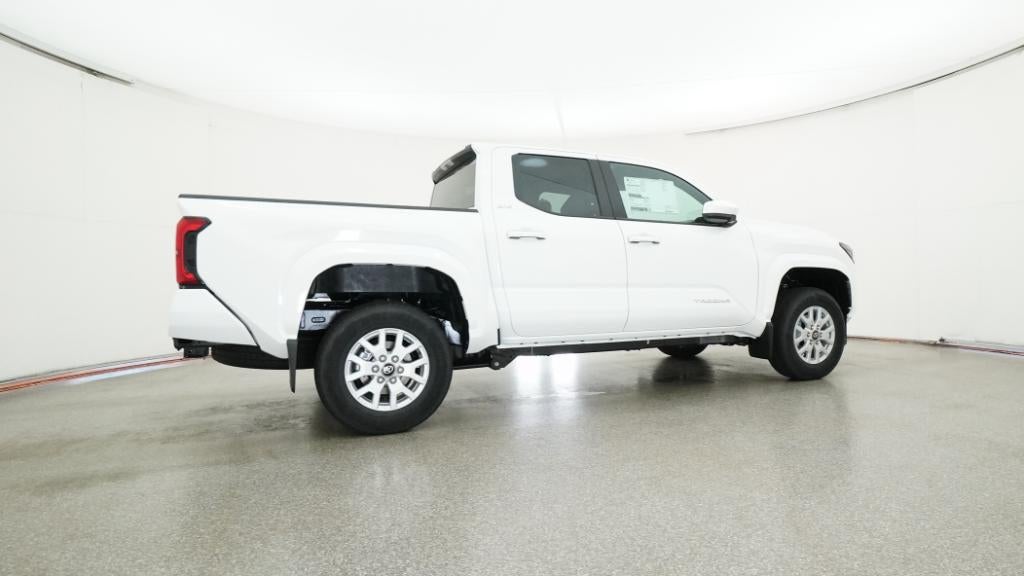 2026 Toyota Tacoma 2WD SR5