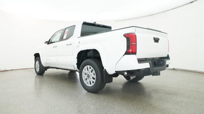 2026 Toyota Tacoma 2WD SR5