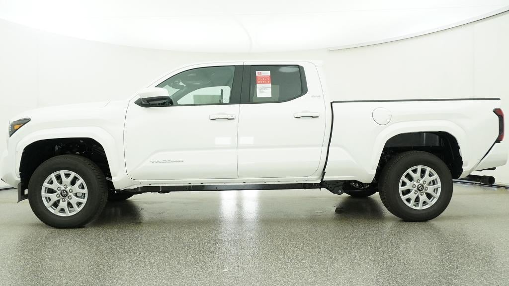 2026 Toyota Tacoma 4WD SR5