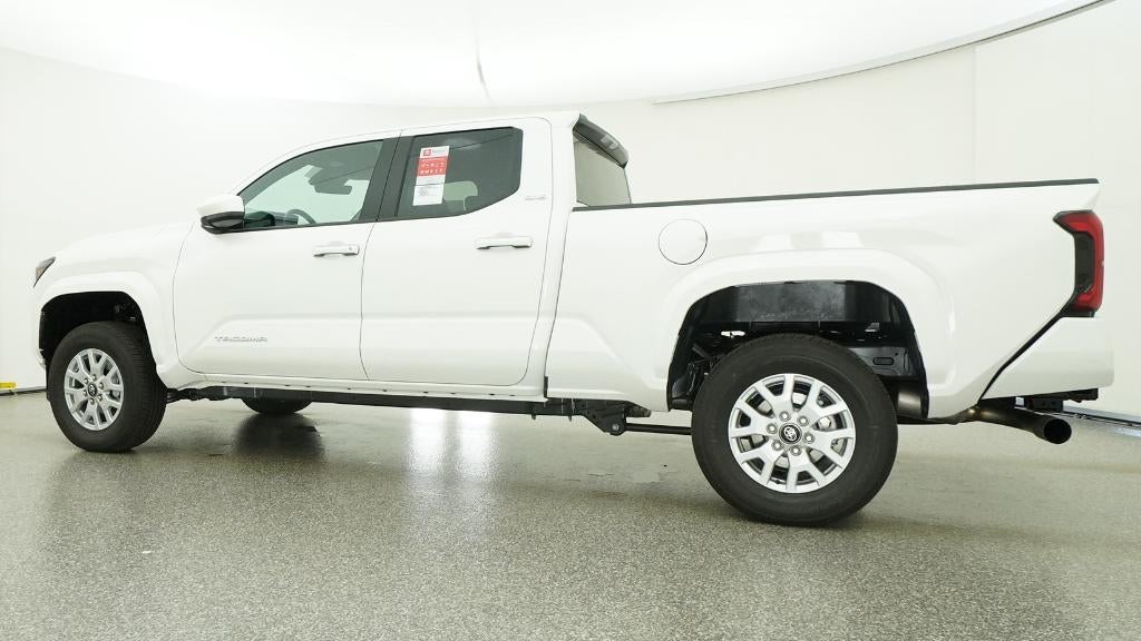 2026 Toyota Tacoma 4WD SR5