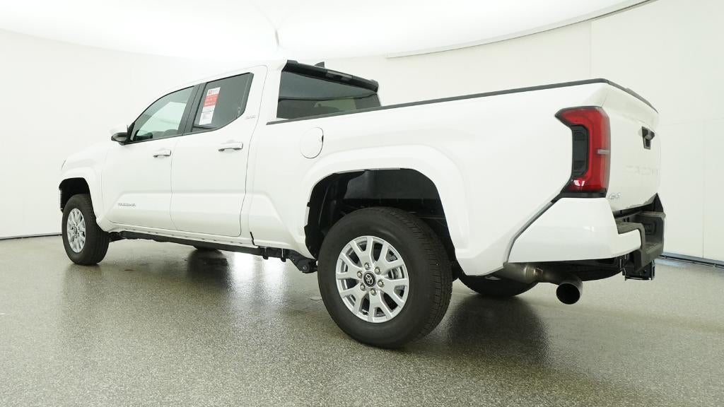 2026 Toyota Tacoma 4WD SR5