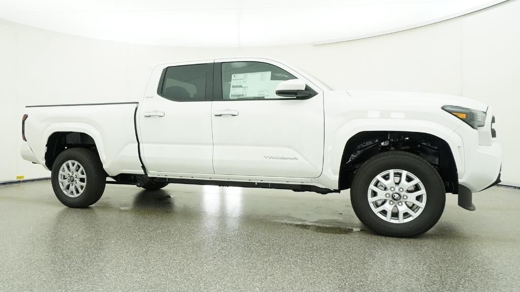 2026 Toyota Tacoma 4WD SR5