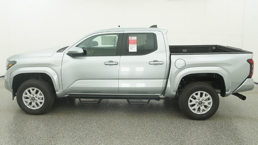 2026 Toyota Tacoma 4WD SR5
