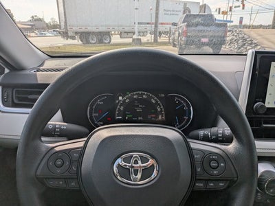 2025 Toyota RAV4 Hybrid XLE