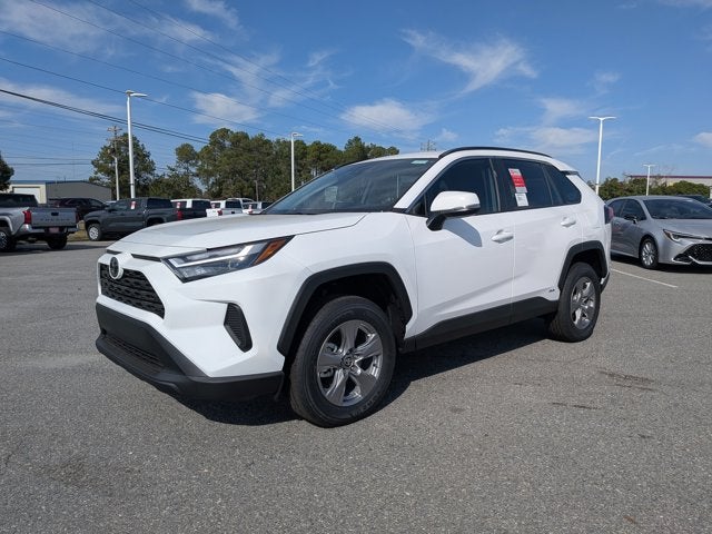 2025 Toyota RAV4 Hybrid XLE