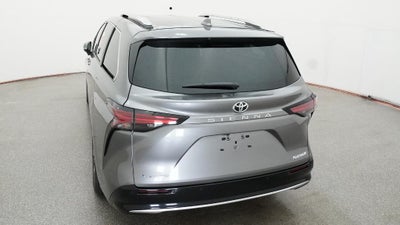 2026 Toyota Sienna Platinum