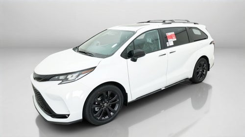 2026 Toyota Sienna XSE
