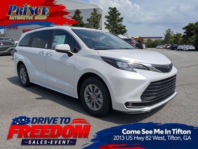 2026 Toyota Sienna XLE