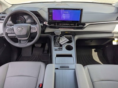 2026 Toyota Sienna XLE