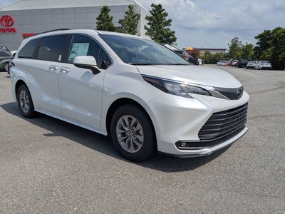 2026 Toyota Sienna XLE