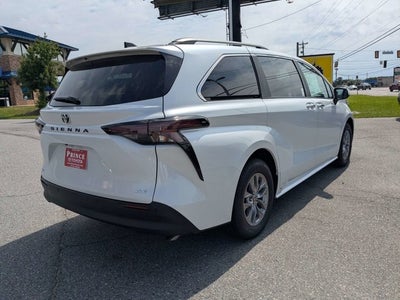 2026 Toyota Sienna XLE