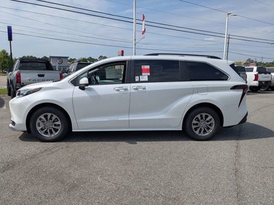 2026 Toyota Sienna XLE