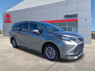 2026 Toyota Sienna XLE