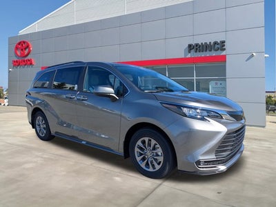 2026 Toyota Sienna XLE