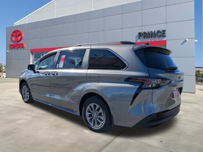 2026 Toyota Sienna XLE