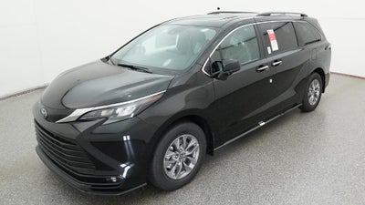2026 Toyota Sienna XLE