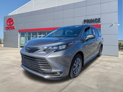 2026 Toyota Sienna XLE