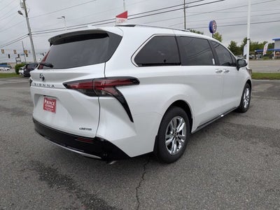 2026 Toyota Sienna Limited