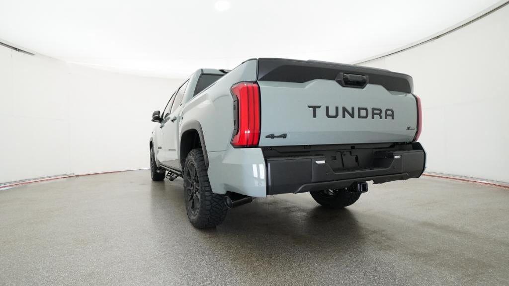 2026 Toyota Tundra 4WD SR5