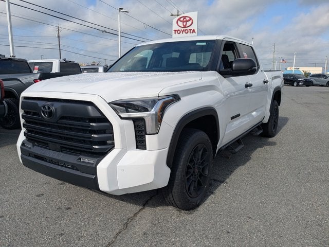 2026 Toyota Tundra 4WD SR5