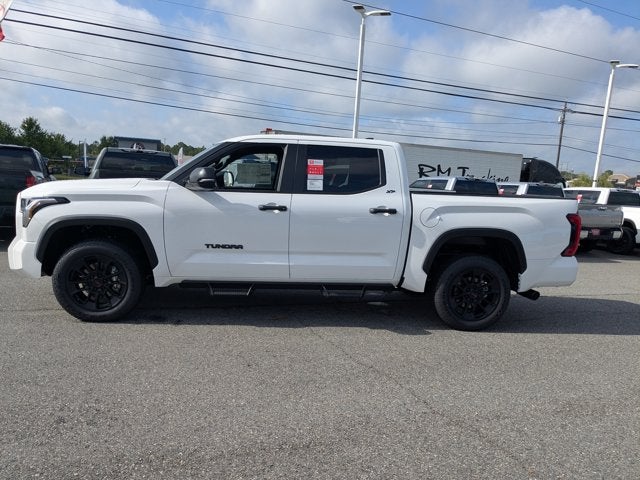 2026 Toyota Tundra 4WD SR5