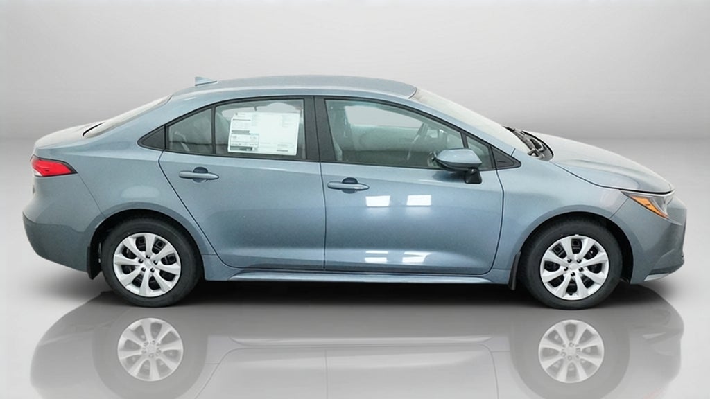 2027 Toyota Corolla LE