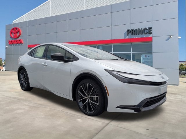 2025 Toyota Prius XLE