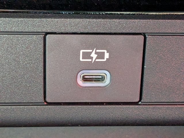 2025 Toyota Prius XLE