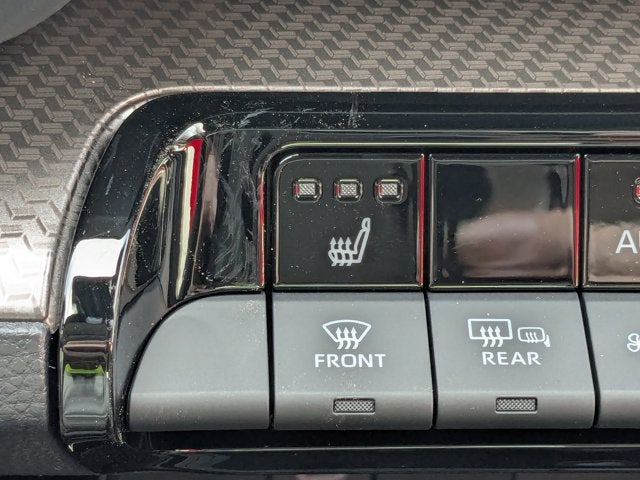 2025 Toyota Prius XLE