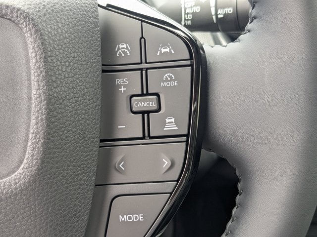 2025 Toyota Prius XLE