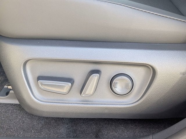 2026 Toyota RAV4 XLE