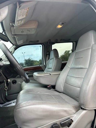 2005 Ford Super Duty F-350 SRW XL