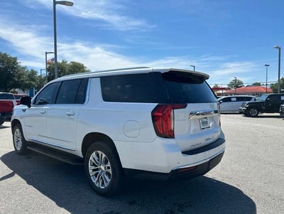 2023 GMC Yukon XL SLT