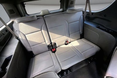 2024 GMC Yukon XL SLT