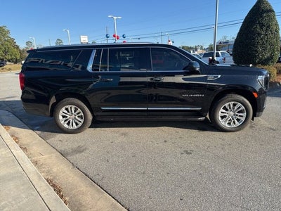 2024 GMC Yukon XL SLT