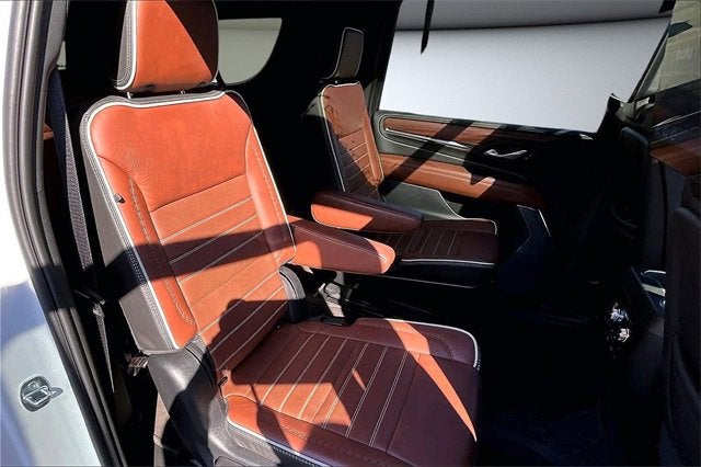 2024 GMC Yukon XL Denali Ultimate