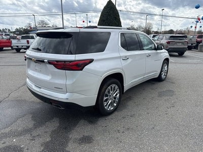 2023 Chevrolet Traverse Premier