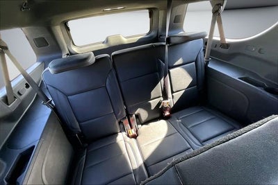 2024 Chevrolet Suburban LT