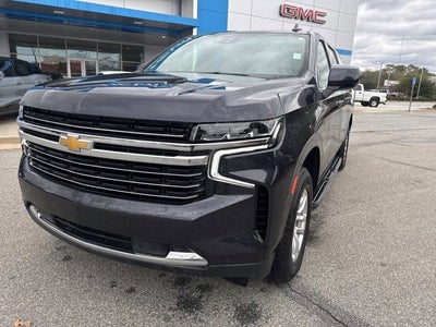 2024 Chevrolet Suburban LT