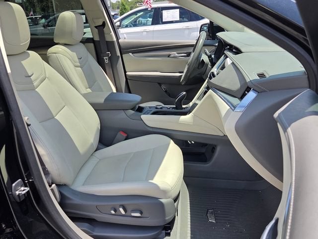 2021 Cadillac XT5 FWD Premium Luxury