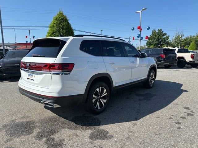 2024 Volkswagen Atlas 2.0T SE