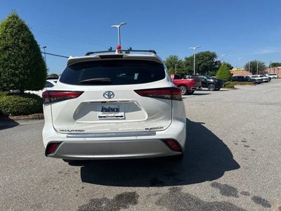 2021 Toyota Highlander Platinum