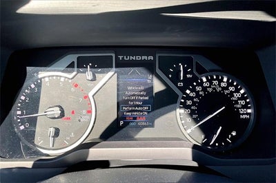 2022 Toyota Tundra 4WD SR5