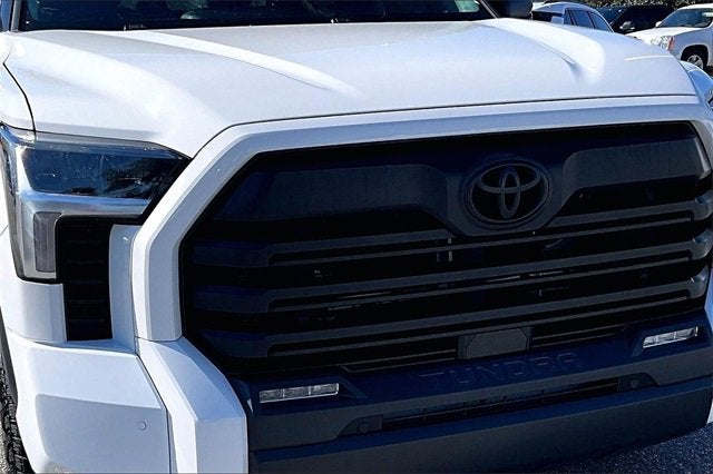 2022 Toyota Tundra 4WD SR5