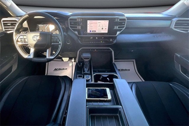 2022 Toyota Tundra 4WD SR5