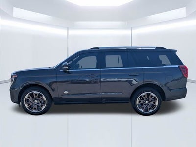 2025 Ford Expedition King Ranch