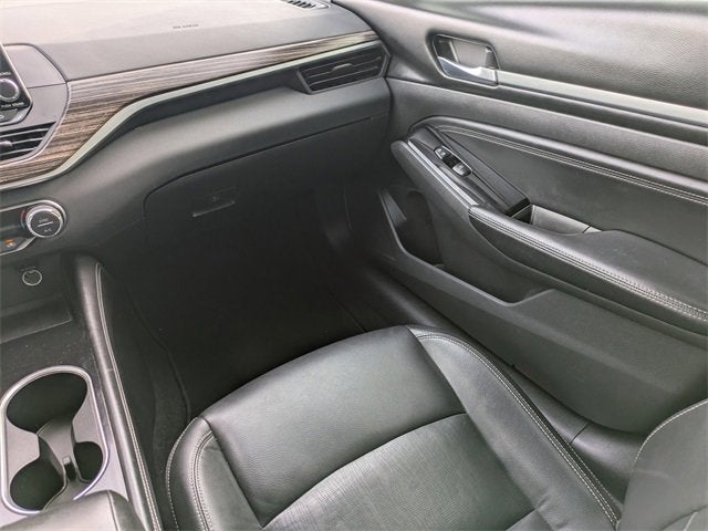 2020 Nissan Altima 2.0 Platinum