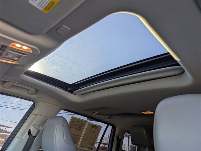 2023 Toyota Highlander Hybrid Bronze Edition