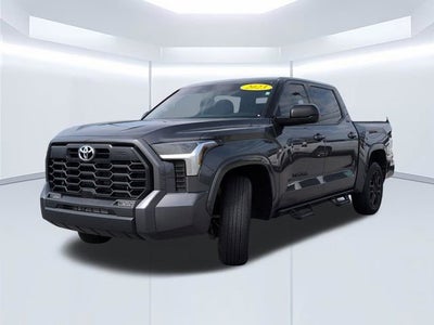 2023 Toyota Tundra 4WD SR5