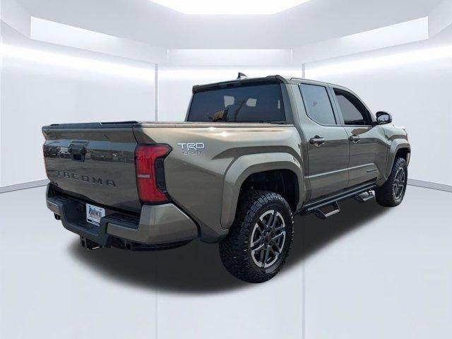 2026 Toyota Tacoma 4WD SR5